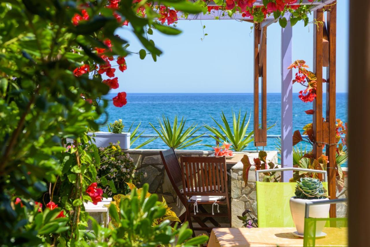 Seaside Studios Milatos Esterno foto